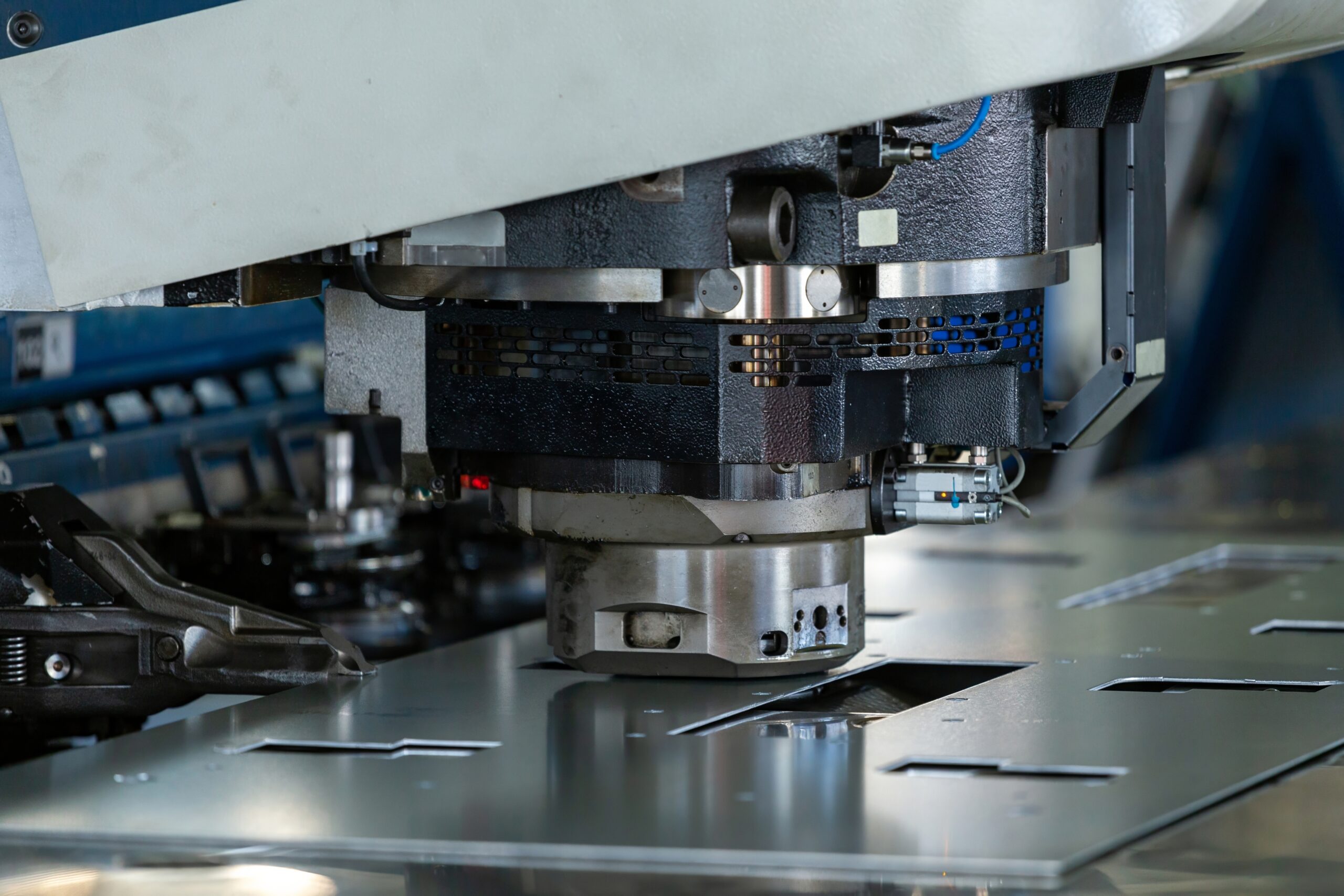 Tro Manufacturing Metal Stamping Precision and Product Consistency in OEM Manufacturing ...